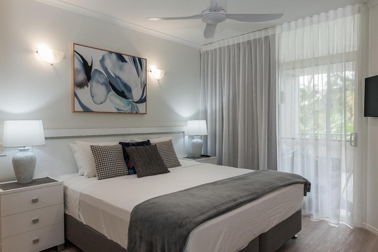 Aparthotel Oasis At Palm Cove Exteriér fotografie