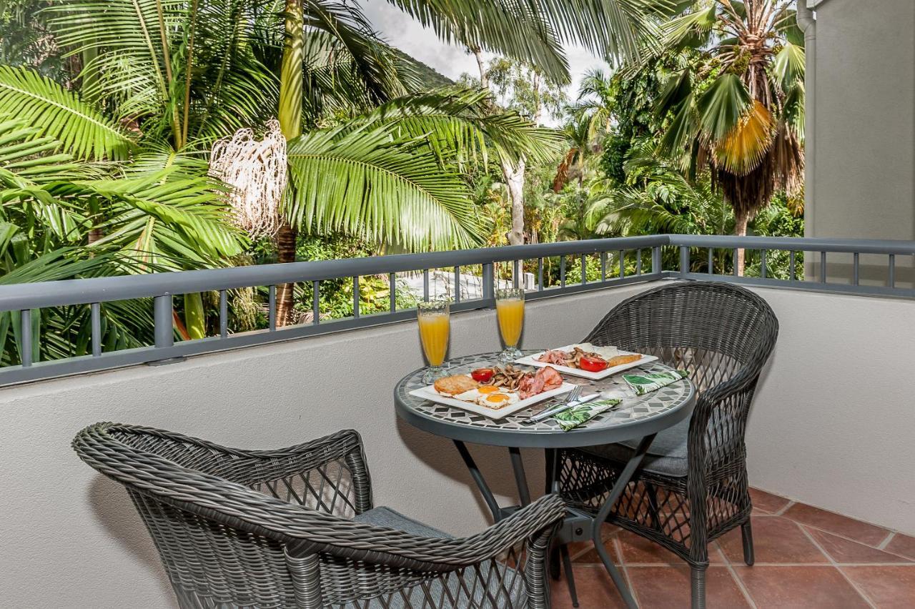 Aparthotel Oasis At Palm Cove Exteriér fotografie