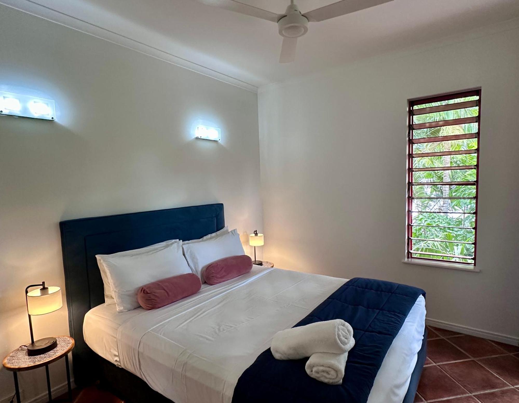 Aparthotel Oasis At Palm Cove Exteriér fotografie