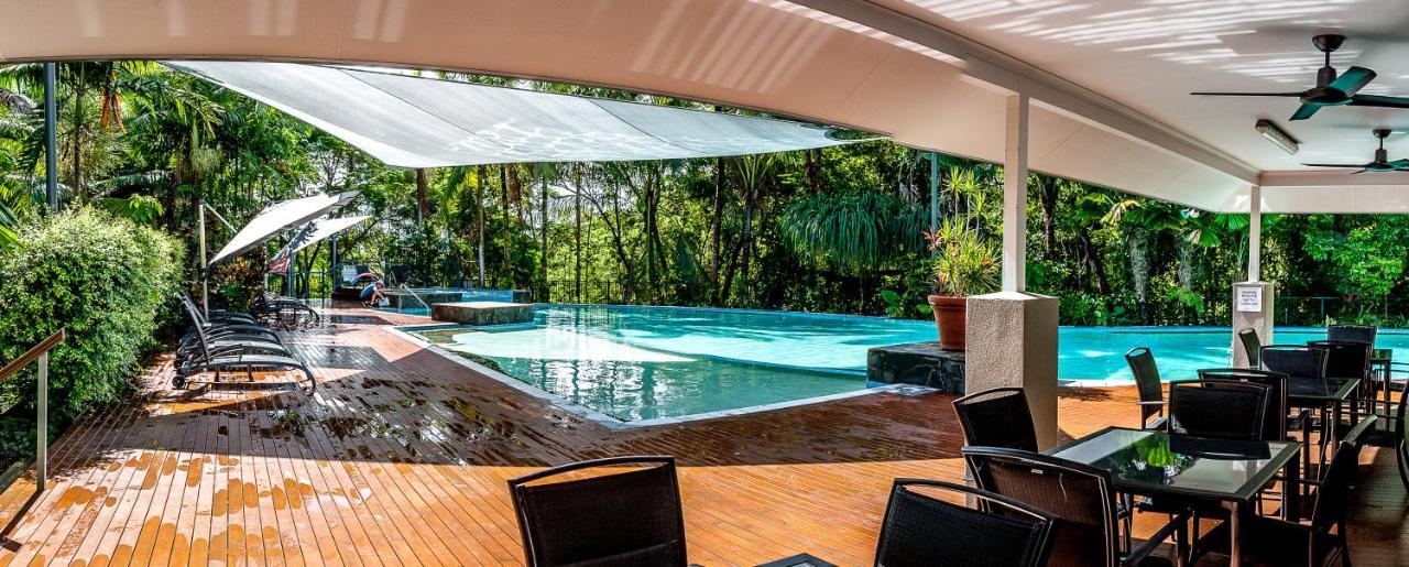 Aparthotel Oasis At Palm Cove Exteriér fotografie